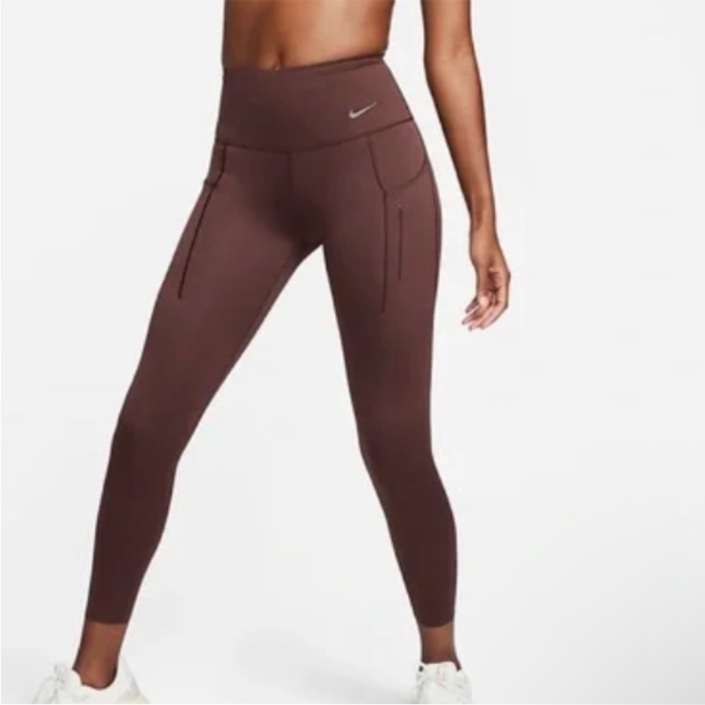 Nike Women's Universa DRI-FIT Leggings